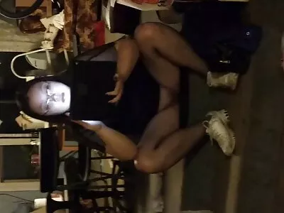 Nubile yeşilçam erotik porno filmleri Films - Vücut Hatları videosu (Mia Michele)